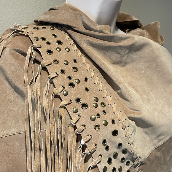 Newport News Leather Fringe and Grommet shawl - Picture 8 of 16